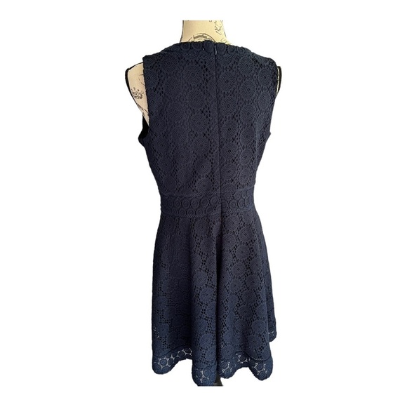 Charter Club Fit and flare dress size Petite L, navy - Picture 5 of 13